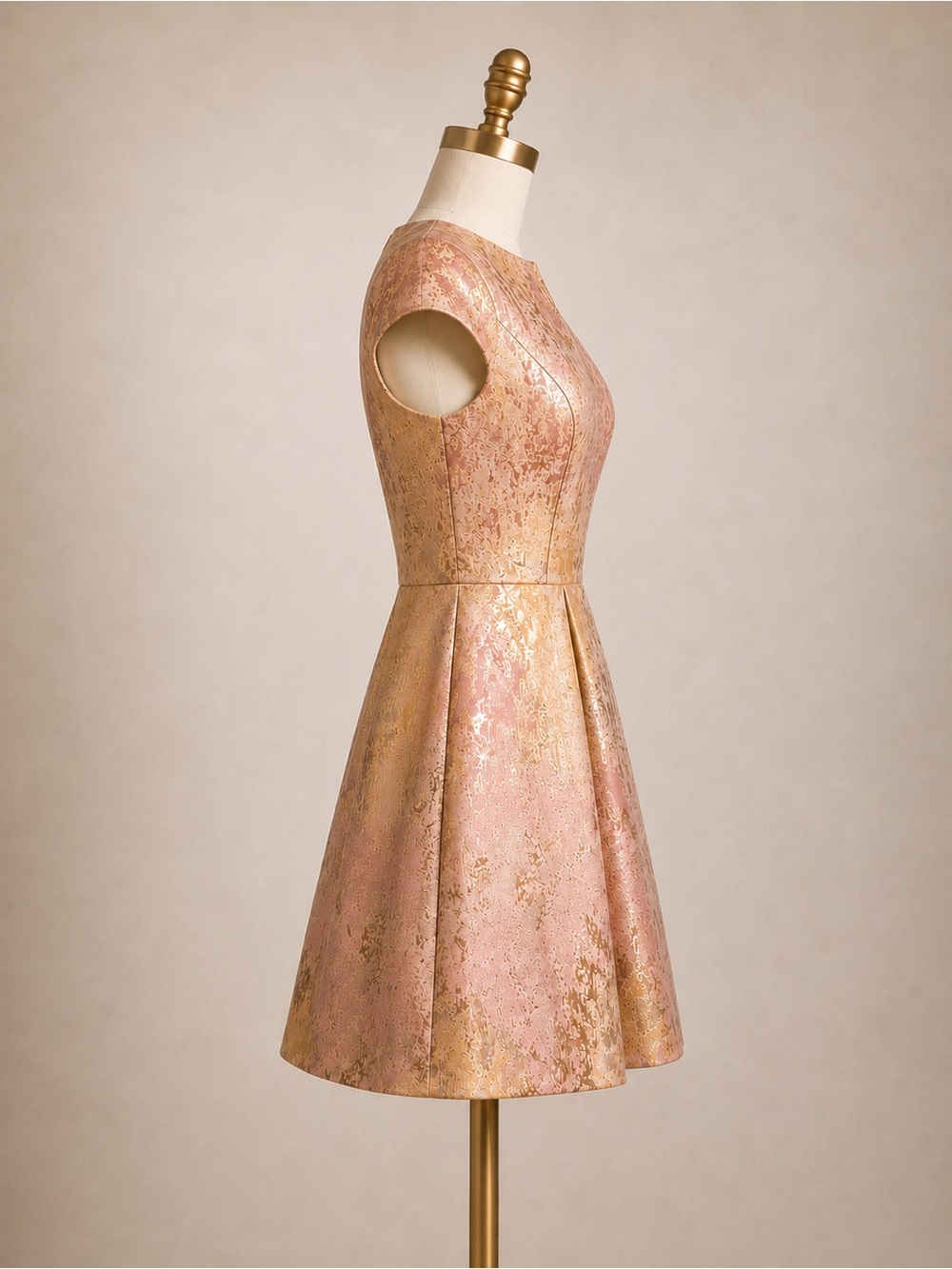 Vince Camuto NWT Metallic Pink Gold Jacquard Fit & Flare Dress Size 2 - Picture 2 of 9